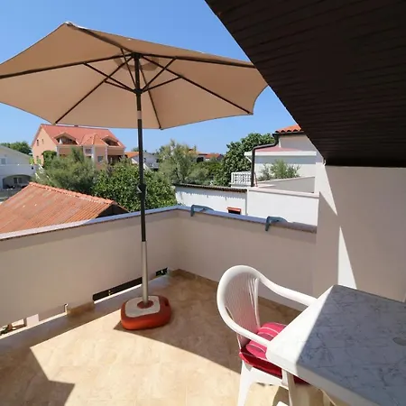 Lejlighed With Parking Space Nin, Zadar - 11402 *