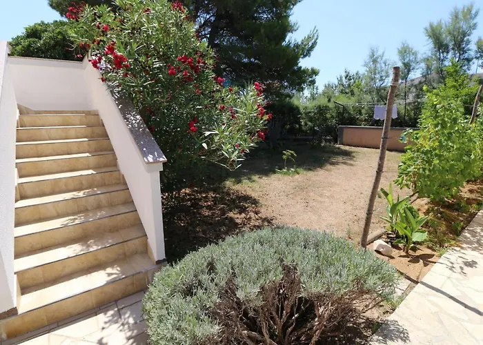 With Parking Space Nin, Zadar - 11402 דירה נין